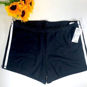 SO Athletic Shorts NWT Black, White stripes